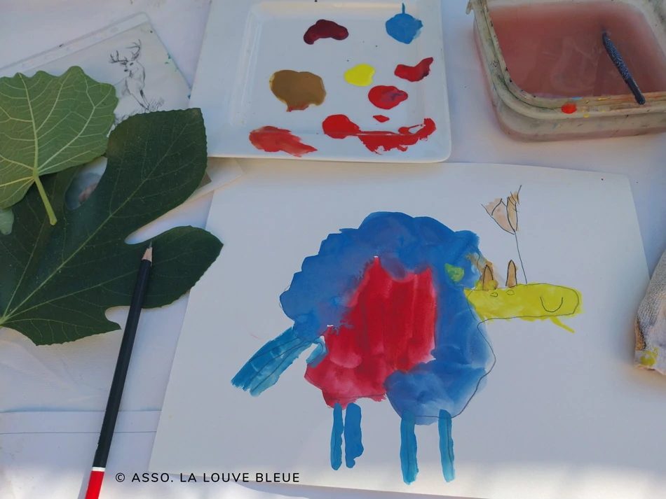 atelier Enfant Peinture Animaux palette de couleur feuilles d'arbre